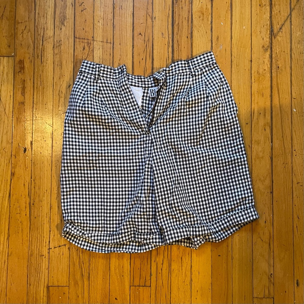 Basic Essentials Black White Gingham Shorts Women’s Size 11/12